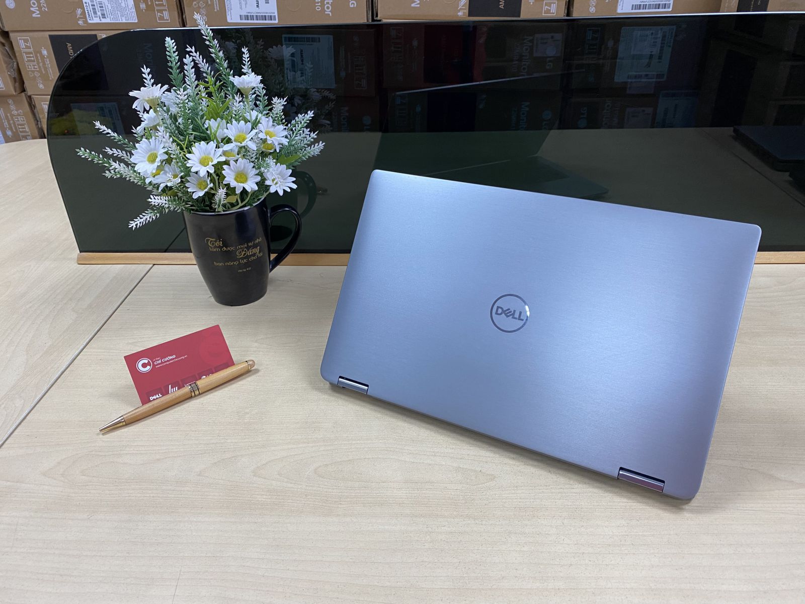 Dell Latitude 7400 2 in 1 vo nhôm