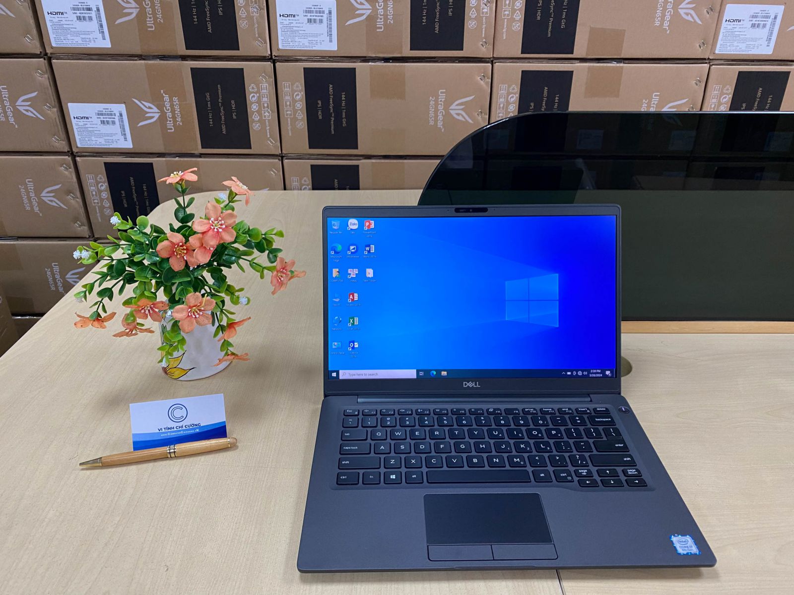 Dell Latitude 7400 i7-8665U vỏ Carbon - Ảnh thật Vi Tính Chí Cường