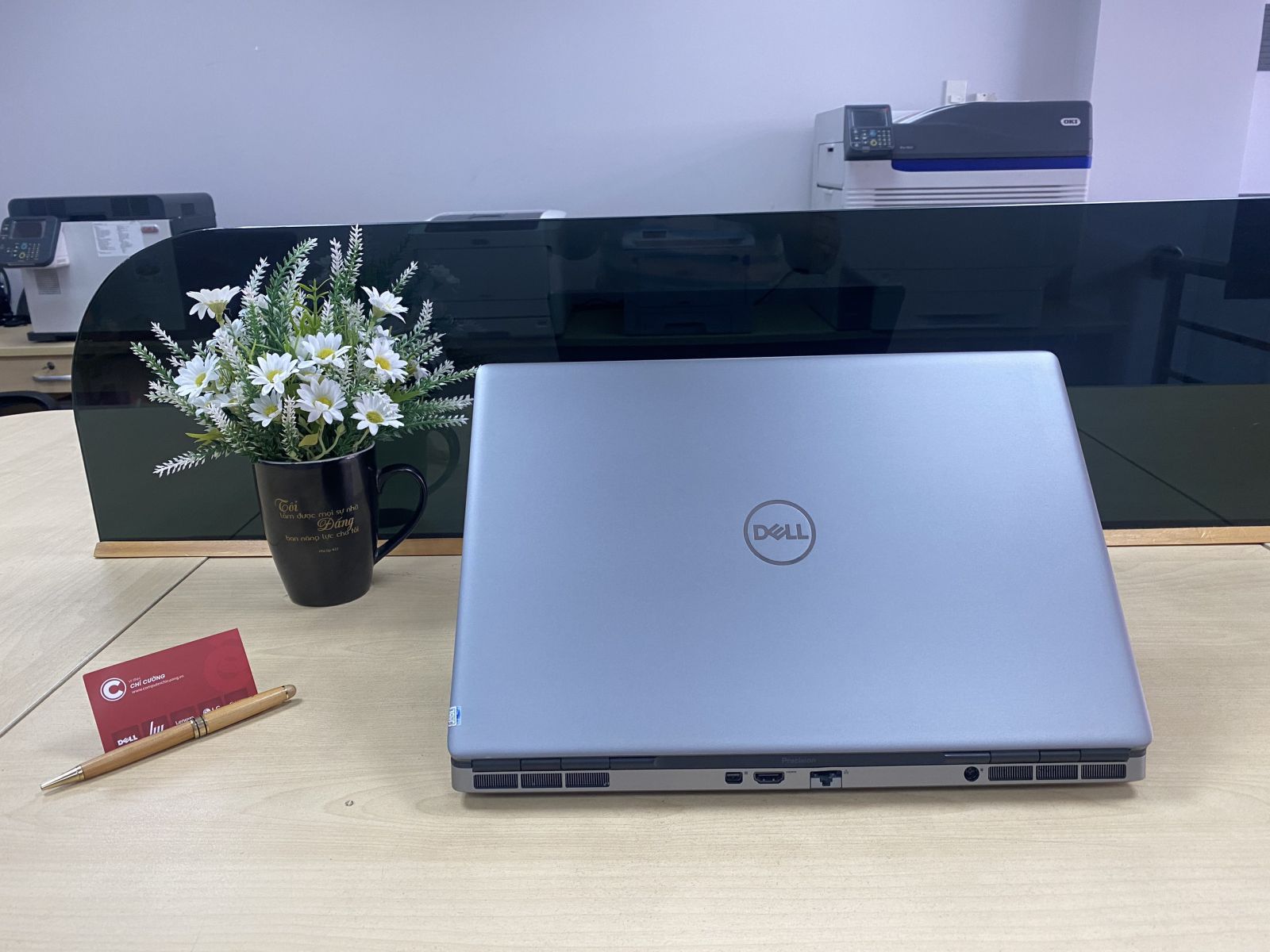 Dell Precision 7550 I7 10850H dòng máy trạm chuyên đồ họa nặng cho anh em kỹ thuật