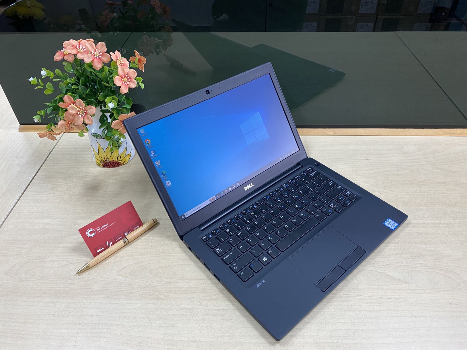 Laptop đáng mua trong tầm giá rẻ Dell 7280 i5 7300U